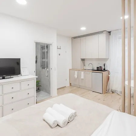 Lejlighed Classy & Cozy *